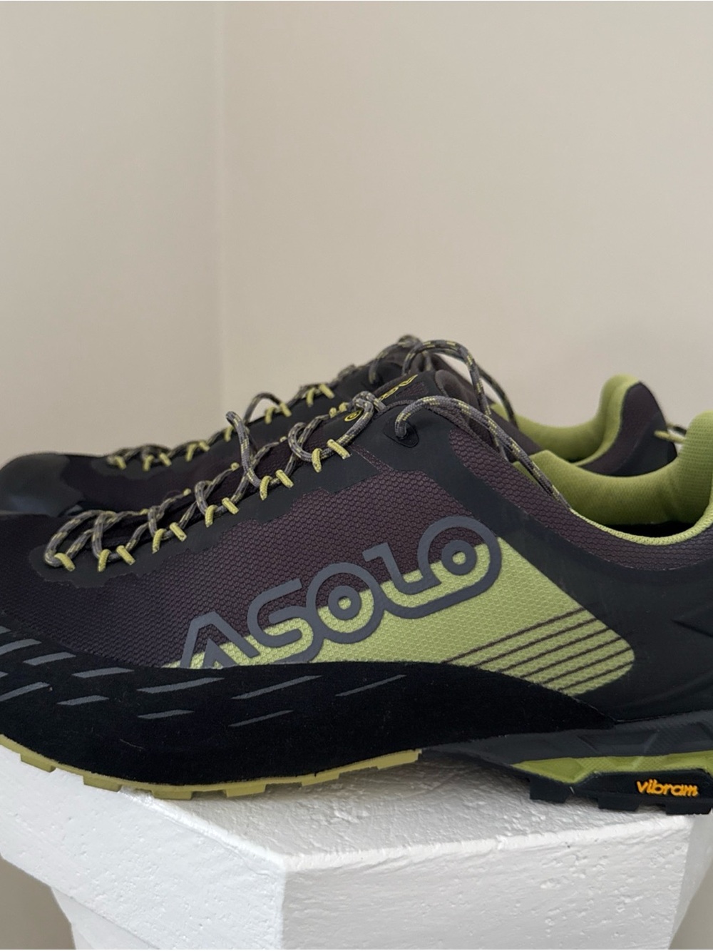 Asolo Men's 10 Hiking Shoes Gray/Green EU 43 2/3 Vibram Megagrip Gore-tex NEW